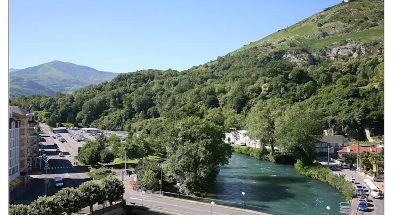Hotel De L'Europe Lourdes Buitenkant foto
